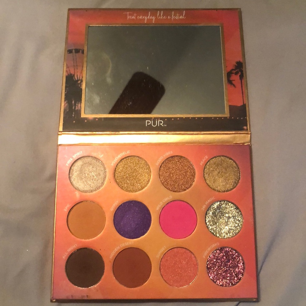 PÜR Festival palette